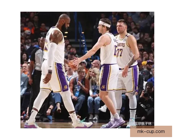 湖人对阵魔术赛前伤情更新里夫斯出战成疑克勒贝尔确定缺阵影响阵容布局